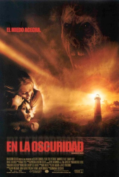 Ficha En la Oscuridad