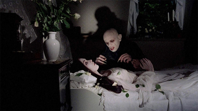 Final de Nosferatu, Vampiro de la Noche explicado