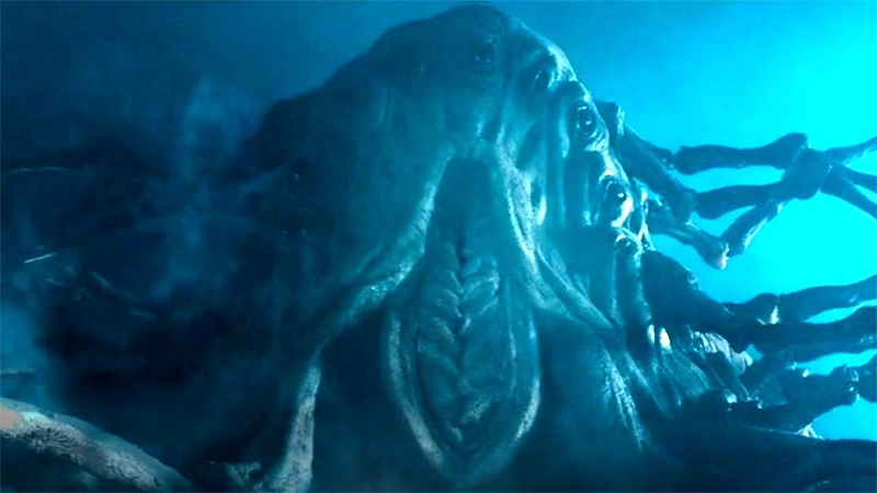 Final de Starship Troopers 3 explicado