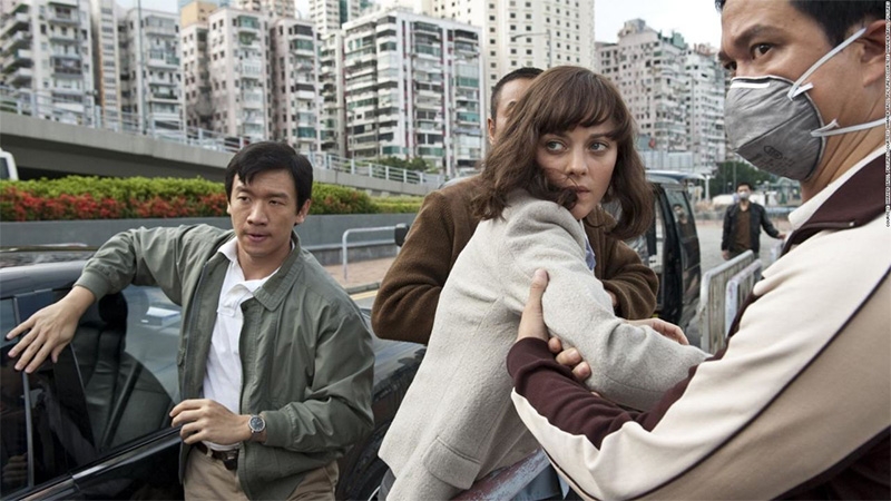 Contagio 2011 escena clave