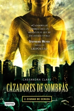 Ficha Cazadores de sombras 2: Ciudad de Ceniza