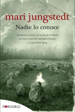 Poster Nadie Lo Conoce