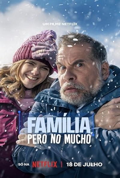 Casi Familia — póster