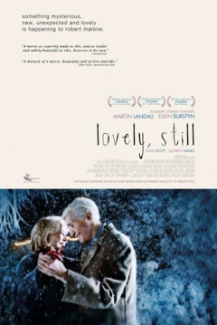Poster Lovely, Still