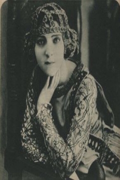 Poster La Leyenda de Sor Beatriz