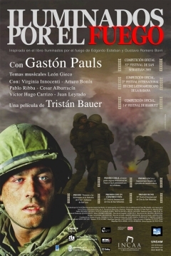 Poster Iluminados por el Fuego