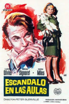 Poster Escándalo en las Aulas