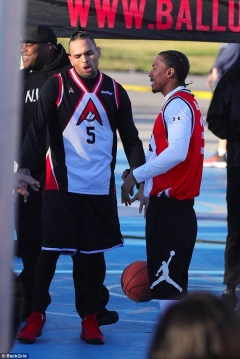 Poster She Ball