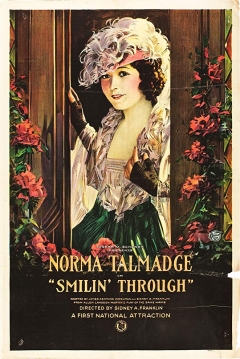 Poster A Través de Sonrisas