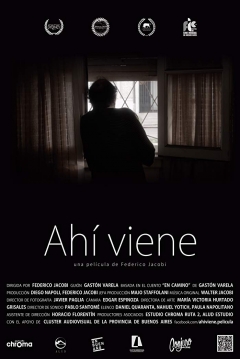 Poster Ahí Viene