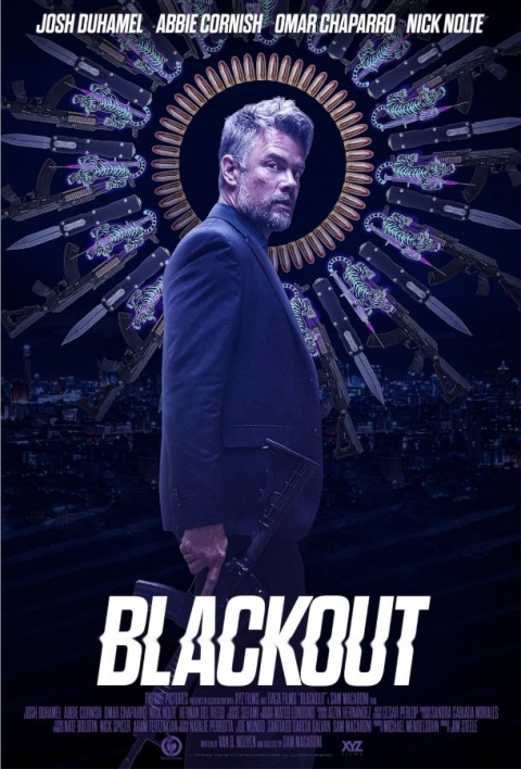 Blackout: Sin Identidad — póster