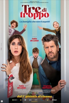 Poster Tres Son Multitud