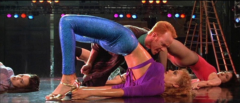 Final de Showgirls explicado