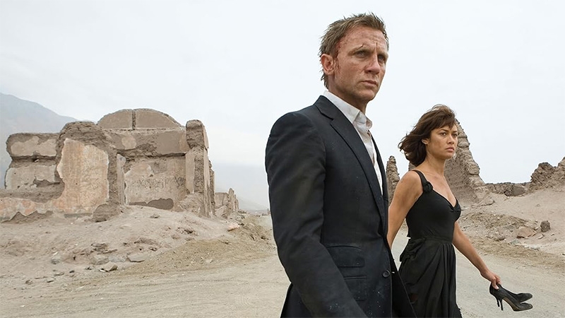 Final de 007: Quantum of Solace explicado