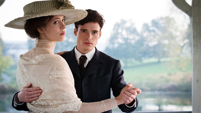 Rebecca Hall y Richard Madden - La Promesa