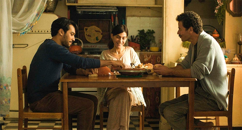 Halim, Mina y Youssef en El caftán azul