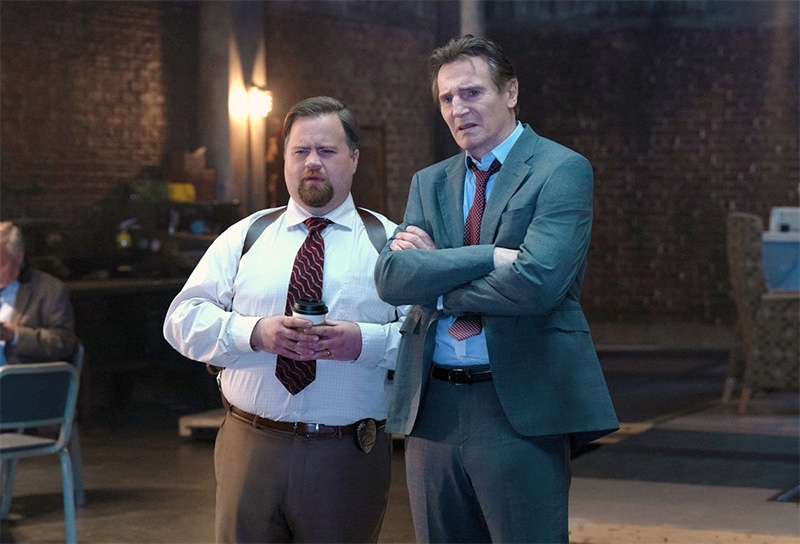 Agárralo como puedas 2025, homenaje a Police Squad