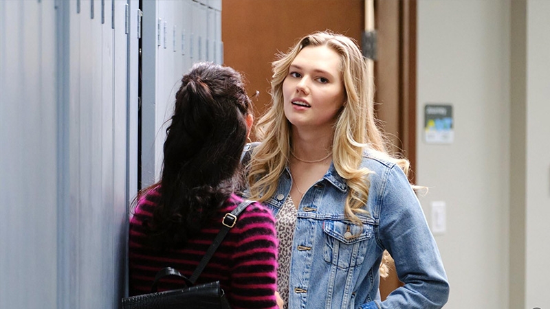 merece la pena Historia de un escándalo