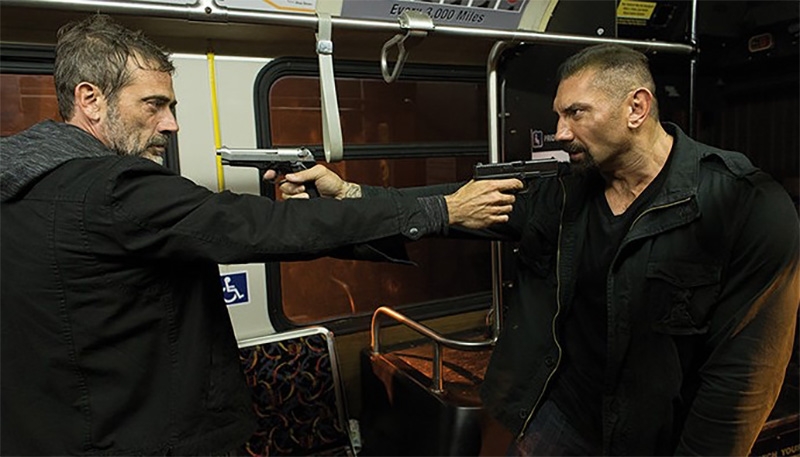 Heist El Golpe del Siglo persecución policial bus