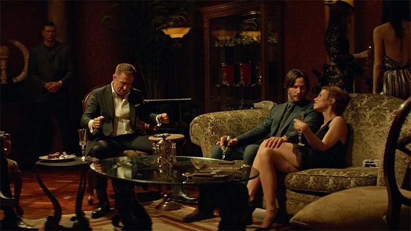 Keanu Reeves en Siberia escena romántica con Ana Ularu