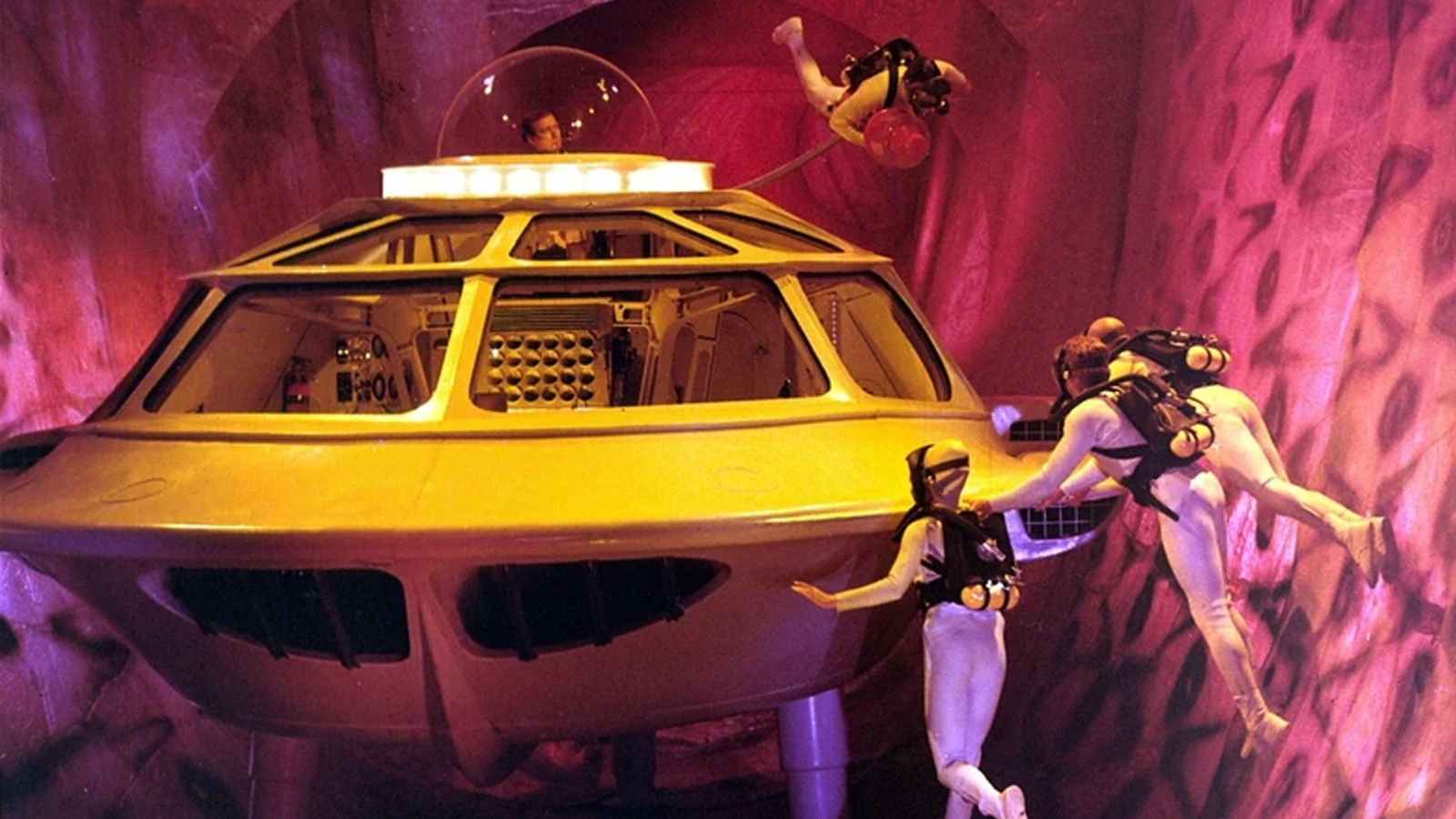 James Cameron reactiva el remake de “Viaje alucinante”