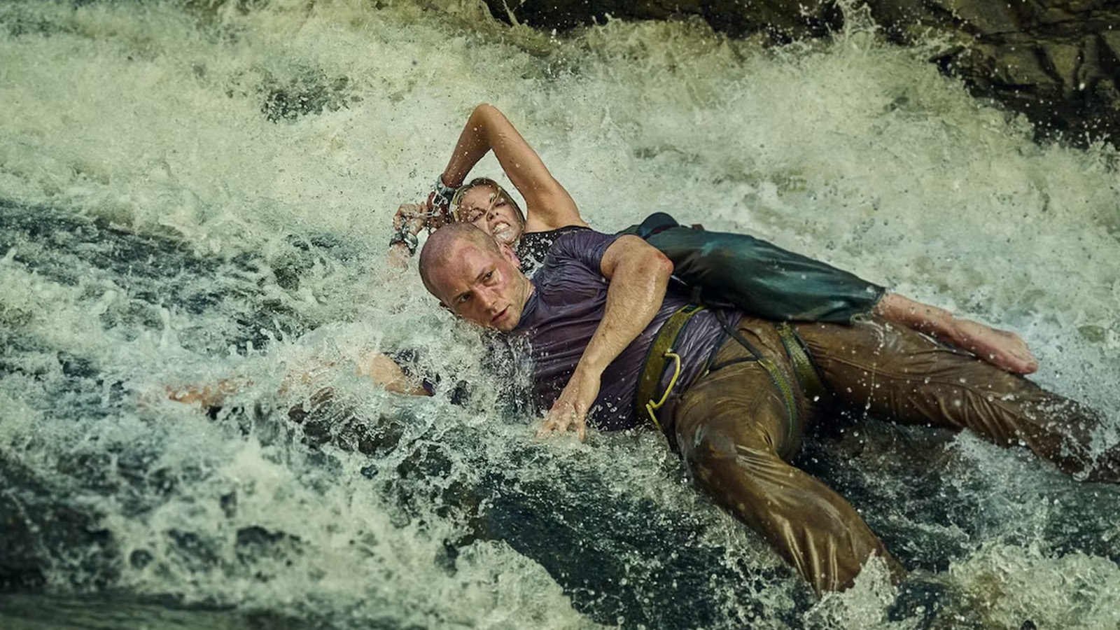 Trailer de “Apex”: Charlize Theron huye por su vida en el nuevo thriller de Netflix