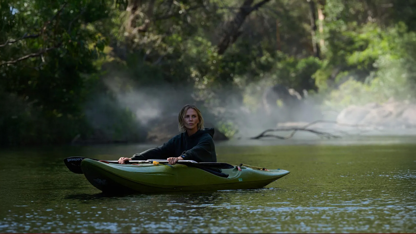 Nueva imagen de Charlize Theron en “Depredador Dominante”