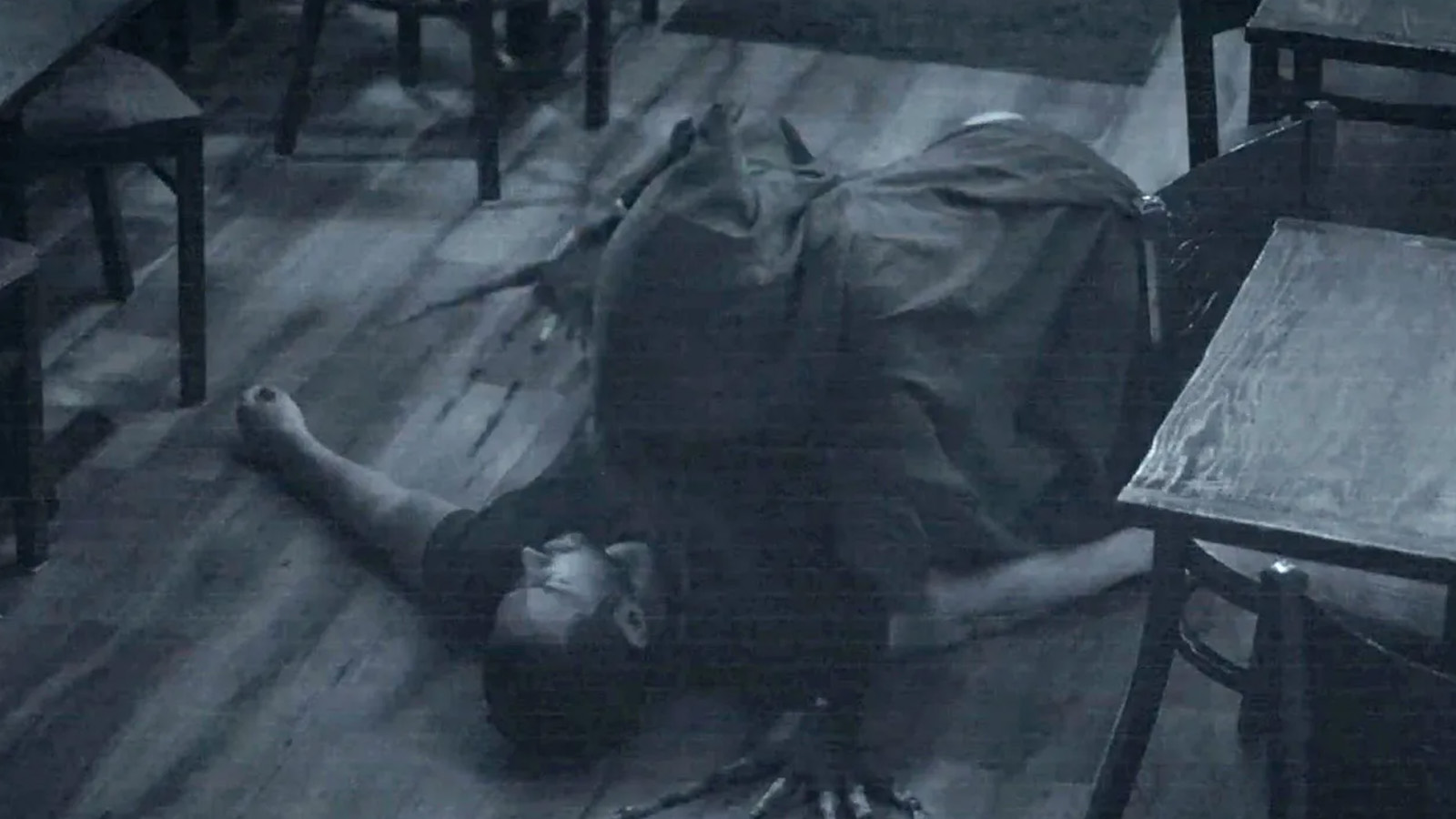Un juego de cartas desata el horror en el teaser de la nueva película found footage “Last Look”