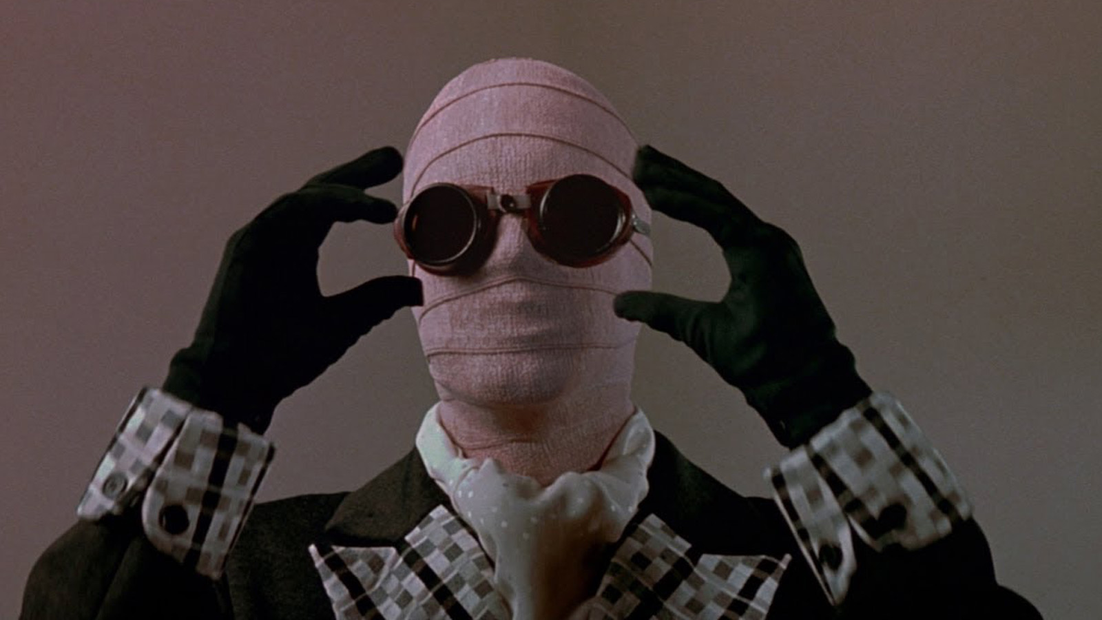 En defensa de “Memorias de un Hombre Invisible” (1992) de John Carpenter