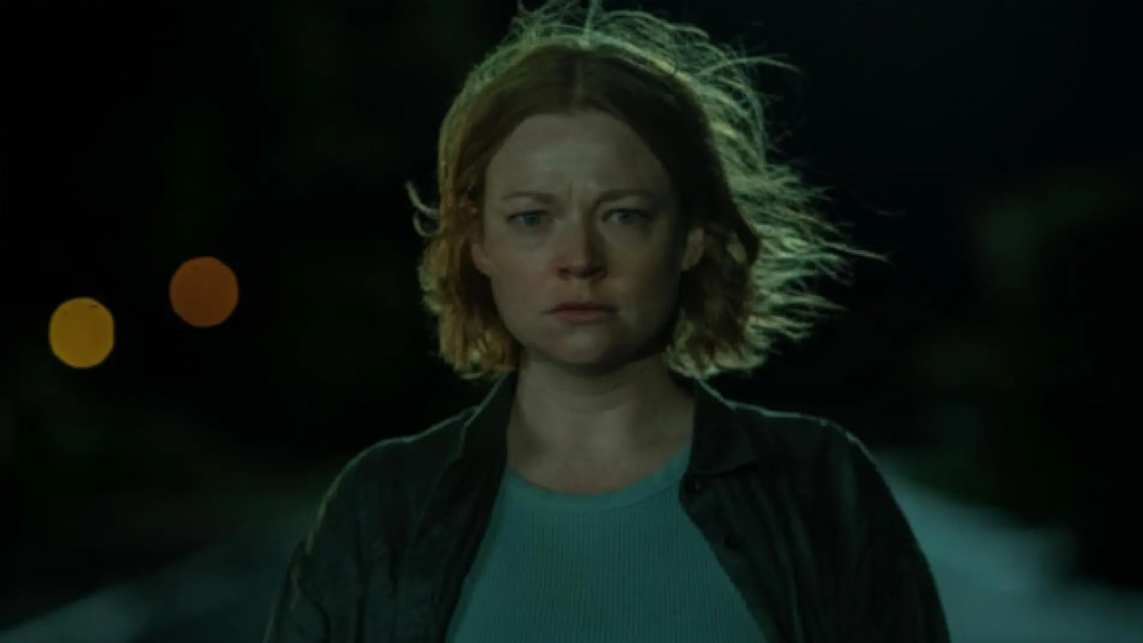 “El pájaro” de Hitchcock tendrá serie con Sarah Snook y un misterio ambientado en Alaska