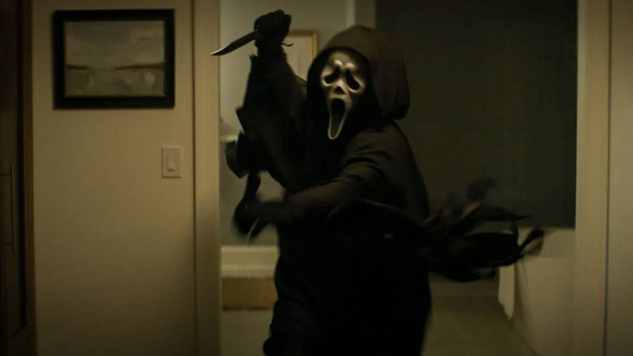 Ghostface vuelve a la carga en una nueva imagen oficial de “Scream 7”