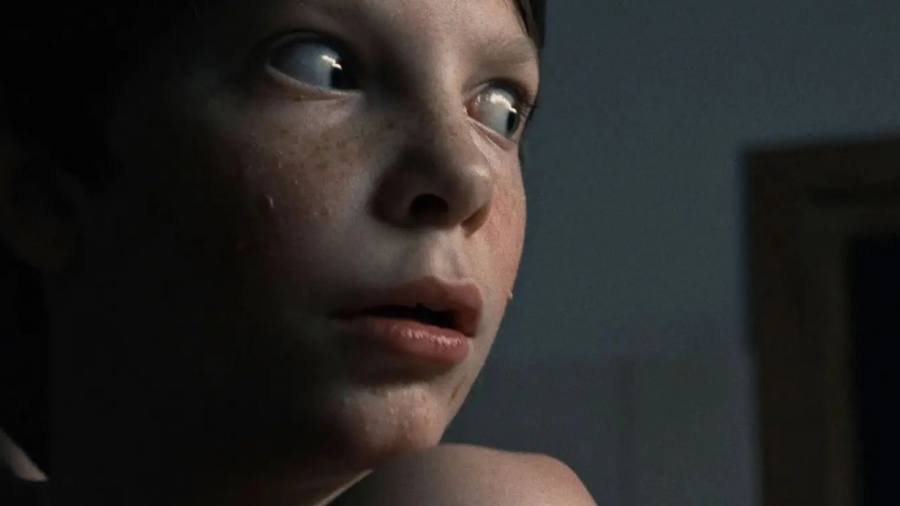 “La Plaga” muestra su tráiler en español con un inquietante body horror