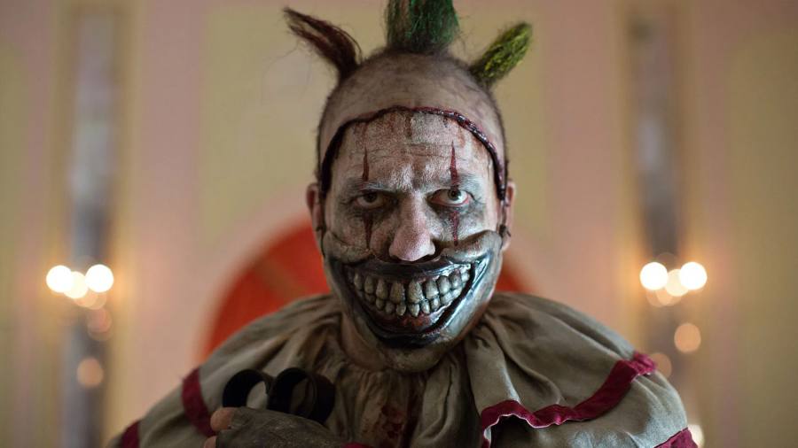El payaso Twisty regresa en la temporada 13 de “American Horror Story”