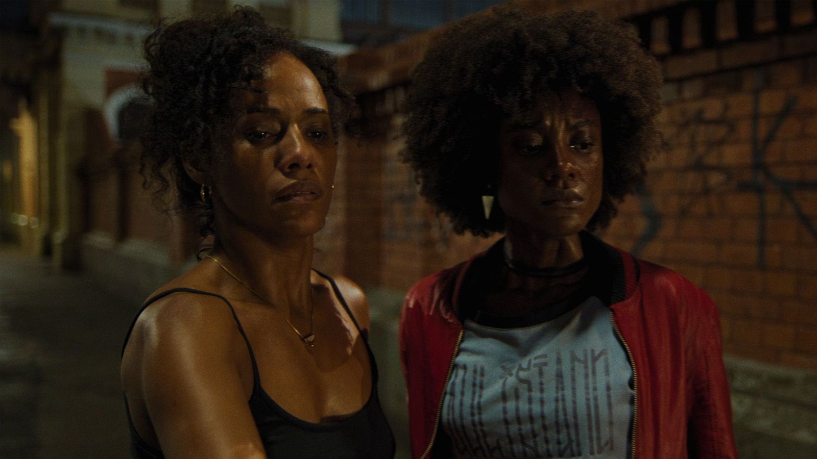 ¿Merece la pena ver Hermandad: Estado de terror en Netflix?