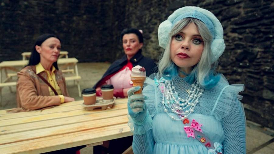 Explicación del final de Cómo llegar al cielo desde Belfast de Netflix